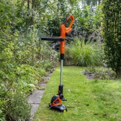 Yard Force - Débroussailleuse Sans-fil 20v Avec Largeur De Coupe 30cm - Lt C25 -Cactus Jardin Soldes Magasin 645b90ce6cfff3.67378135